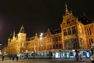 1384283812_centraal_station_stationsplein_amsterdam-8521791